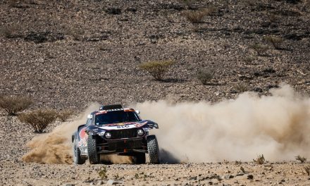 Etapa 1 Dakar 2021 (Jeddah-Bisha) Coches. Brillante victoria de Sainz y Cruz