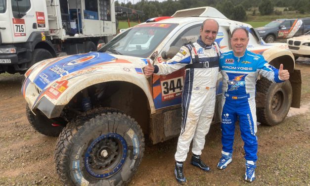 Carranza y Fernández prueban los coches de Sodicars de cara al Dakar 2022