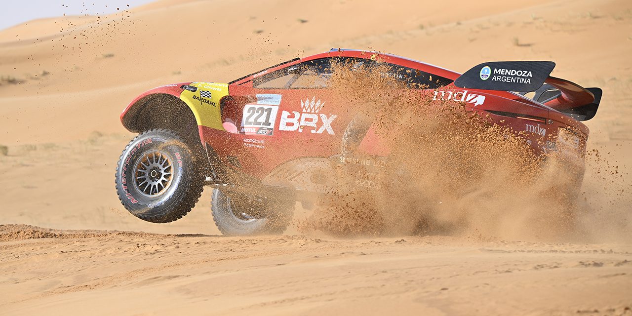 Etapa 6 Dakar 2022 (Riyadh – Riyadh) Coches. Terranova/Oliveras ganan y Al-Attiyah se destaca
